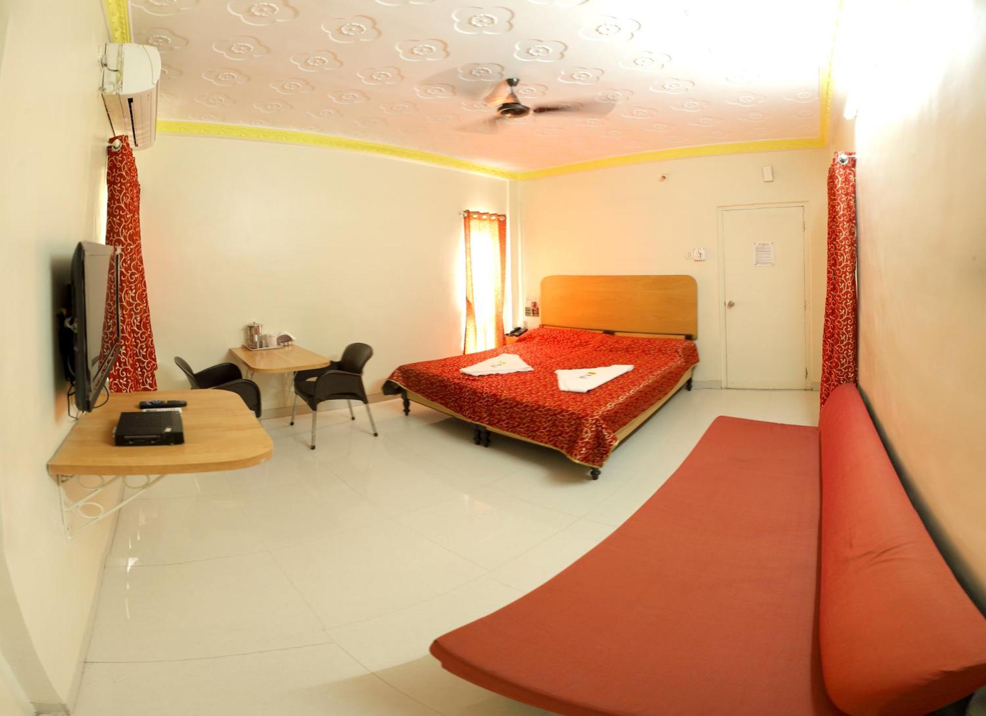 אאורנגבד Hotel Panchavati מראה חיצוני תמונה
